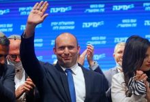 以色列前总理猛批卡尔森：虚伪面具下的双标行为曝光！ - 大风热搜网