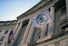 特朗普政府再掀环保风暴:废除核心气候认定,全球减排添阻力 - 大风热搜网