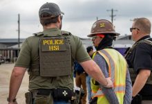 移民执法之争为何引爆舆论?参议院初选焦点深度解析! - 大风热搜网