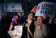 特朗普政府撤下石墙纪念碑彩虹旗：一面旗帜背后的平等之争 - 大风热搜网