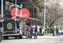 美国奥斯汀突发酒吧枪击案致2死14伤，枪手涉地缘关联，FBI按恐袭方向调查 - 大风热搜网