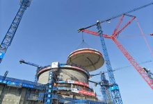 北方首台“华龙一号”迎来关键节点！石岛湾核电站巨型穹顶吊装成功 - 大风热搜网
