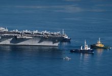 美“艾森豪威尔”号航母突发火灾，两艘航母接连起火 - 大风热搜网